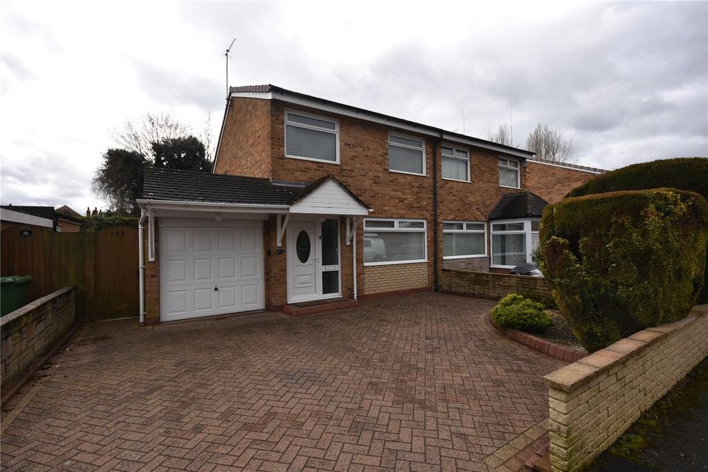 Whitebeam Road, Chelmsley Wood, Birmingham, B37 3 bed semi-detached house for sale – £200,000
