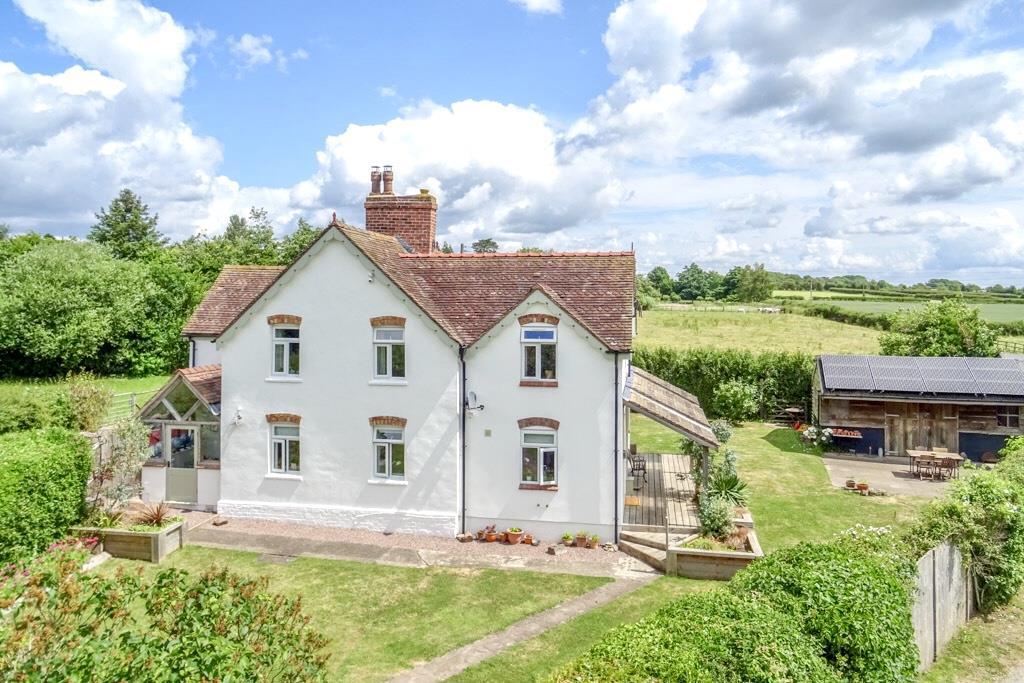  Broadheath, Tenbury Wells 4 bed detached house for sale - £600,000 