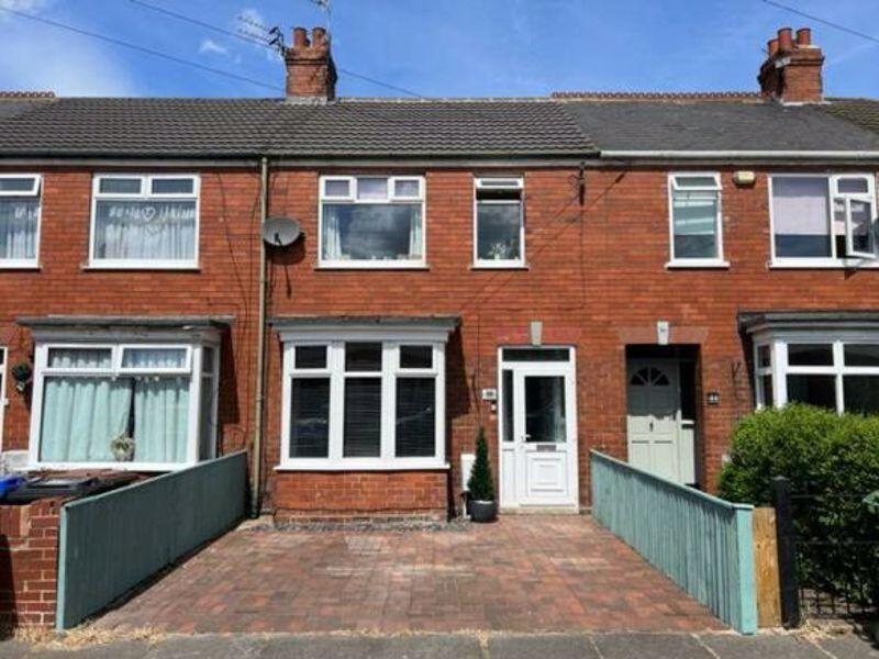  CLIFTON ROAD, GRIMSBY 3 bed terraced house for sale - £124,950 