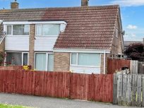 Gorsedale, Hull, Kingston upon Hull, HU7 4AU 4 bed semi-detached