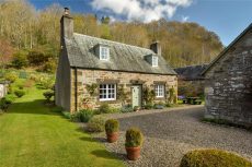 Kirkton Farmhouse, Fortingall, Aberfeldy, PH15 2 bed <a href="https://hupzo.com/listing-tag/detached/" class="st_tag internal_tag " rel="tag" title="Posts tagged with detached">detached</a> <a href="https://hupzo.com/listing-tag/house/" class="st_tag internal_tag " rel="tag" title="Posts tagged with House">house</a> for