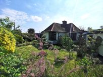 Park Drive, Worlingham, Beccles 2 bed detached bungalow for sale
