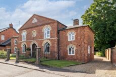 Crofts End, Sherington… 1 bed cottage for sale – £225,000