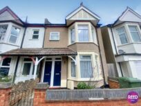 St Marys Road, <a href="https://hupzo.com/listing-tag/southend/" class="st_tag internal_tag " rel="tag" title="Posts tagged with Southend">Southend</a> On Sea 2 bed flat to