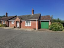 Woods Close, Ditchingham 2 bed semi-detached bungalow for sale –