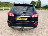 Hyundai, <a href="https://hupzo.com/listing-tag/santa/" class="st_tag internal_tag " rel="tag" title="Posts tagged with SANTA">SANTA</a> FE, <a href="https://hupzo.com/listing-tag/estate/" class="st_tag internal_tag " rel="tag" title="Posts tagged with ESTATE">Estate</a>, 2012, Manual, 2199 (cc), 5 doors