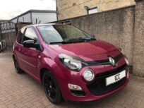 13 <a href="https://hupzo.com/listing-tag/renault/" class="st_tag internal_tag " rel="tag" title="Posts tagged with Renault">RENAULT</a> TWINGO 1.2 16V DYNAMIQUE 3DR <a href="https://hupzo.com/listing-tag/black/" class="st_tag internal_tag " rel="tag" title="Posts tagged with BLACK">BLACK</a> ALLOYS BODYKIT