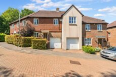 Payne Close, <a href="https://hupzo.com/listing-tag/crowborough/" class="st_tag internal_tag " rel="tag" title="Posts tagged with Crowborough">Crowborough</a> 2 bed <a href="https://hupzo.com/listing-tag/maisonette/" class="st_tag internal_tag " rel="tag" title="Posts tagged with maisonette">maisonette</a> for sale – £295,000