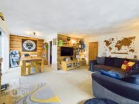 Holmesdale Road, Brundall, Norwich 3 bed detached bungalow for sale