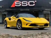 Ferrari F8 <a href="https://hupzo.com/listing-tag/spider/" class="st_tag internal_tag " rel="tag" title="Posts tagged with Spider">Spider</a> 3.9T V8 F1 DCT Euro 6 (s/s)