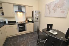 Poole 2 bed <a href="https://hupzo.com/listing-tag/maisonette/" class="st_tag internal_tag " rel="tag" title="Posts tagged with maisonette">maisonette</a> to rent – £975 pcm (£225
