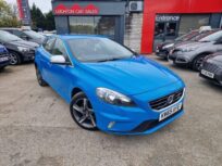 2015 65 <a href="https://hupzo.com/listing-tag/volvo/" class="st_tag internal_tag " rel="tag" title="Posts tagged with Volvo">VOLVO</a> V40 2.0 T2 R-DESIGN NAV 5D 120