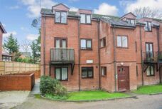 Banbury Road, Southam 1 bed apartment to rent – £650