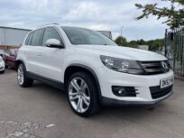 2012 <a href="https://hupzo.com/listing-tag/volkswagen/" class="st_tag internal_tag " rel="tag" title="Posts tagged with Volkswagen">Volkswagen</a> <a href="https://hupzo.com/listing-tag/tiguan/" class="st_tag internal_tag " rel="tag" title="Posts tagged with Tiguan">Tiguan</a> 2.0 TDI BlueMotion Tech Sport 4WD Euro