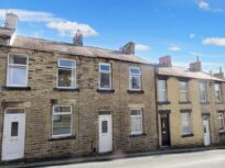 Russell Street, <a href="https://hupzo.com/listing-tag/skipton/" class="st_tag internal_tag " rel="tag" title="Posts tagged with Skipton">Skipton</a> BD23 2 bed terraced <a href="https://hupzo.com/listing-tag/house/" class="st_tag internal_tag " rel="tag" title="Posts tagged with House">house</a> to rent