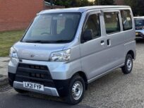 TOYOTA PIXIS 2024 SILVER Van Euro 6 | in Heathrow,