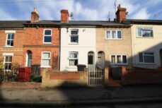 Blenheim Gardens, <a href="https://hupzo.com/listing-tag/reading/" class="st_tag internal_tag " rel="tag" title="Posts tagged with Reading">Reading</a> 3 bed <a href="https://hupzo.com/listing-tag/house/" class="st_tag internal_tag " rel="tag" title="Posts tagged with House">house</a> to rent – £1,875