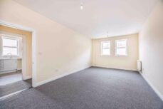 Kingston Road, <a href="https://hupzo.com/listing-tag/portsmouth/" class="st_tag internal_tag " rel="tag" title="Posts tagged with Portsmouth">Portsmouth</a> 2 bed apartment to rent – £1,000
