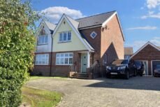 Barrington Way, <a href="https://hupzo.com/listing-tag/wellington/" class="st_tag internal_tag " rel="tag" title="Posts tagged with Wellington">Wellington</a>, <a href="https://hupzo.com/listing-tag/somerset/" class="st_tag internal_tag " rel="tag" title="Posts tagged with Somerset">Somerset</a>… 3 bed semi-detached house for sale