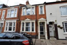 Colwyn Road, <a href="https://hupzo.com/listing-tag/northampton/" class="st_tag internal_tag " rel="tag" title="Posts tagged with Northampton">Northampton</a> NN1 Studio to rent – £625 pcm