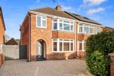 <a href="https://hupzo.com/listing-tag/highwood/" class="st_tag internal_tag " rel="tag" title="Posts tagged with Highwood">Highwood</a> Avenue, <a href="https://hupzo.com/listing-tag/cheltenham/" class="st_tag internal_tag " rel="tag" title="Posts tagged with Cheltenham">Cheltenham</a>… 3 bed semi-detached house for sale –