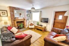 Cinderhill Street, Monmouth 3 bed <a href="https://hupzo.com/listing-tag/terraced/" class="st_tag internal_tag " rel="tag" title="Posts tagged with terraced">terraced</a> <a href="https://hupzo.com/listing-tag/house/" class="st_tag internal_tag " rel="tag" title="Posts tagged with House">house</a> for sale –