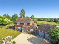 Sandy Lane, <a href="https://hupzo.com/listing-tag/watersfield/" class="st_tag internal_tag " rel="tag" title="Posts tagged with Watersfield">Watersfield</a>, West <a href="https://hupzo.com/listing-tag/sussex/" class="st_tag internal_tag " rel="tag" title="Posts tagged with Sussex">Sussex</a>… 3 bed detached house for