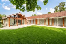 Housman Road, Street, Somerset, BA16 4 bed detached house for
