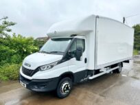 2020 IVECO DAILY 72-180 GRP BOX 7.2 TON HORSEBOX RECOVERY