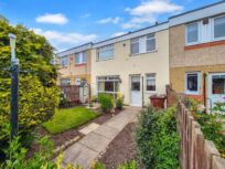 Woodbridge Vale, Leeds 2 bed terraced house for sale –