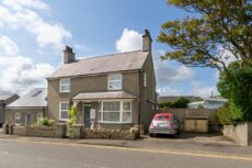 Bodffordd, Llangefni, Isle of… 4 bed detached house for sale